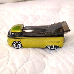 Hot Wheels Customized VW Drag Truck